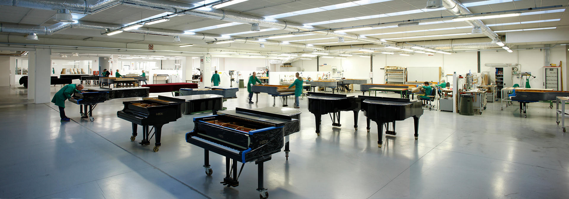 piano Fazioli factory